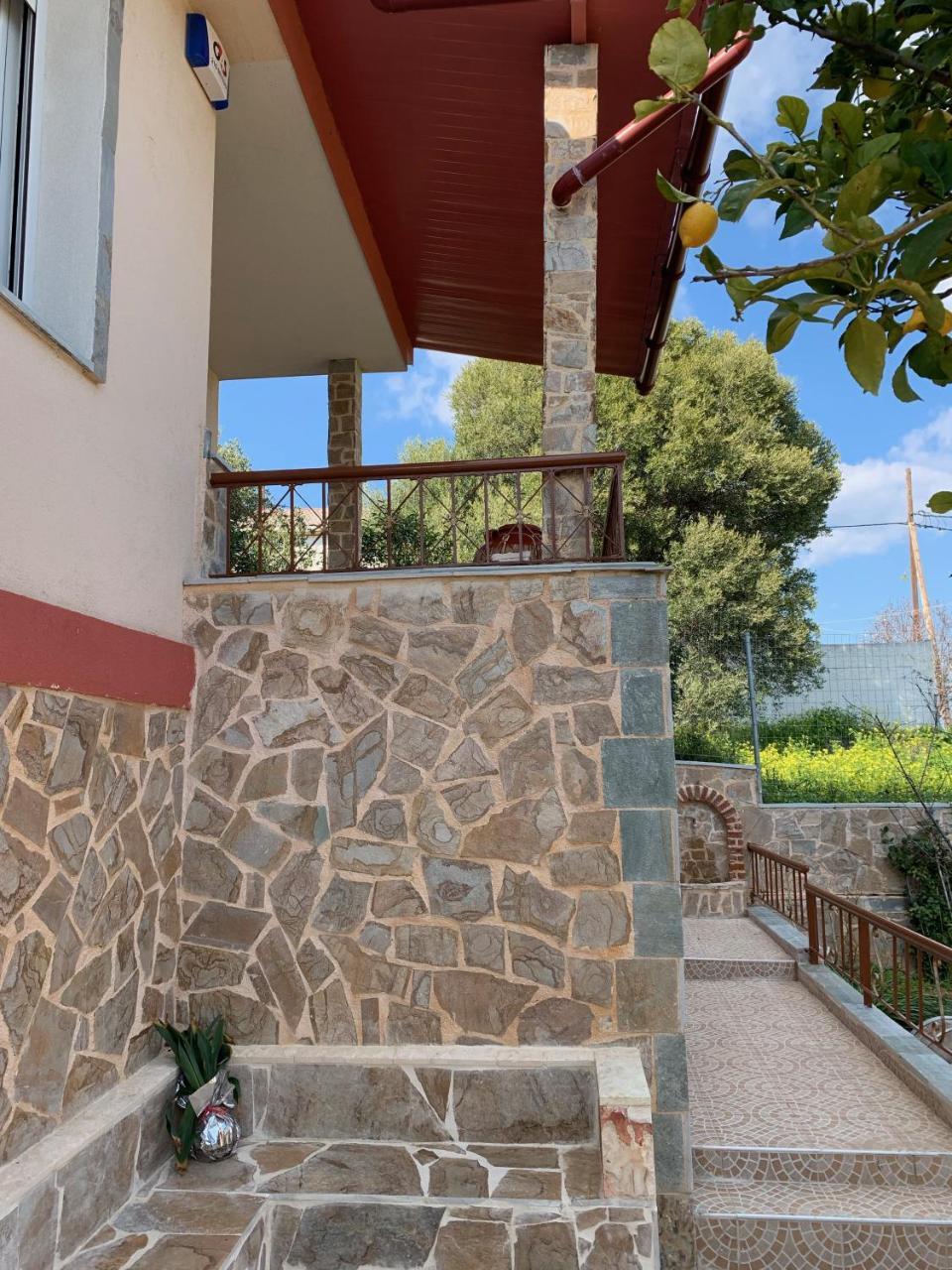 Peaceful House Near Airport Villa Pikérmion Buitenkant foto